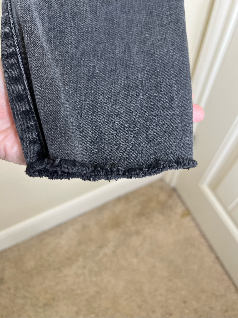 NTM: Judy Blue Skinny Jeans Size 5/27 Black Gray Wash Raw Hem Stretch Denim - Picture 16 of 16